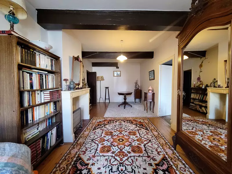 Maison, 254 m²