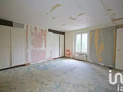 Maison, 225 m²
