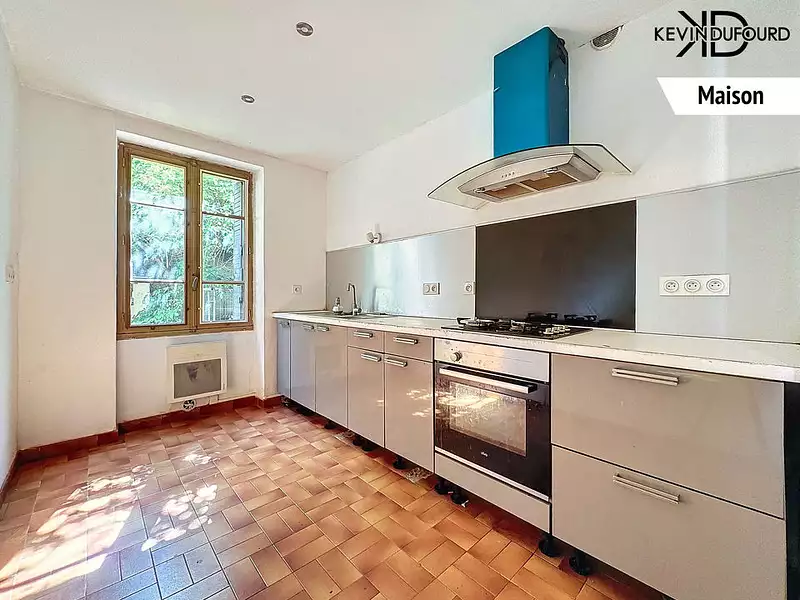 Maison, 170 m²