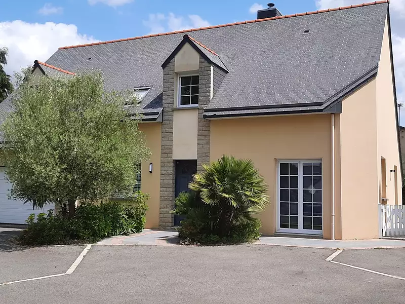 Maison, 143 m²