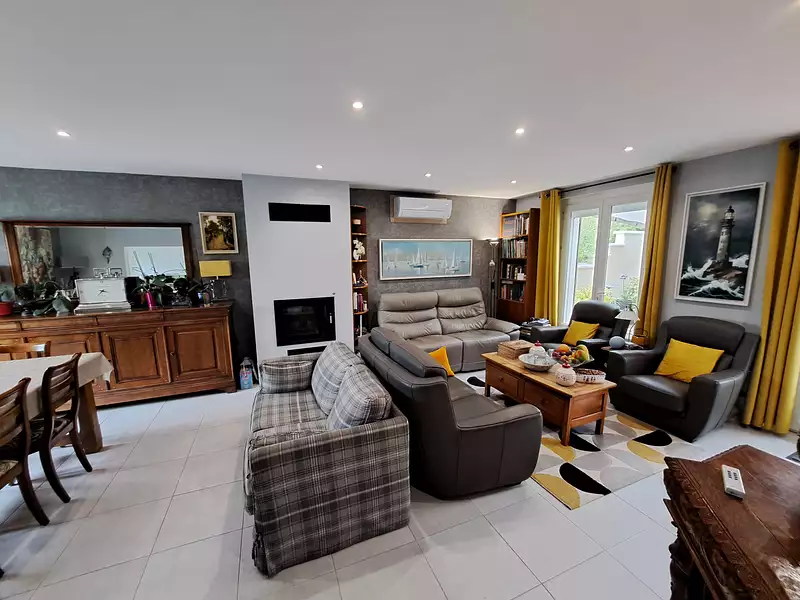Maison, 128 m²