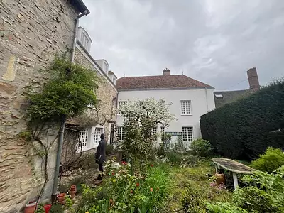 Maison, 245 m²