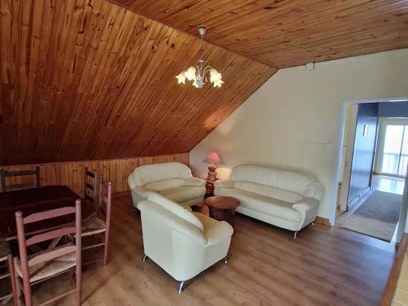Maison, 280 m²