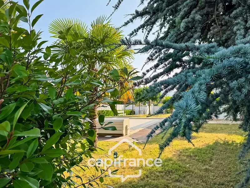 Maison, 99 m²