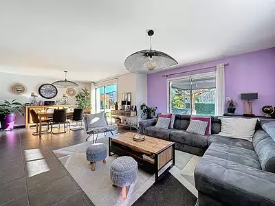 Maison, 185 m²