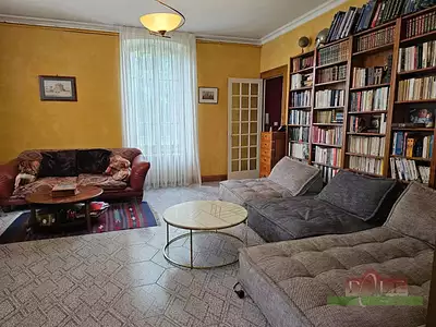 Maison, 305 m²
