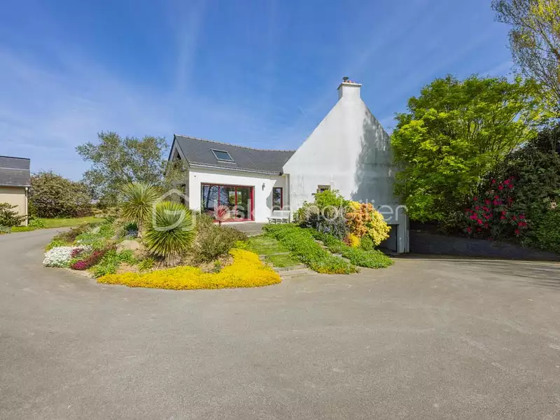 Maison, 218 m²