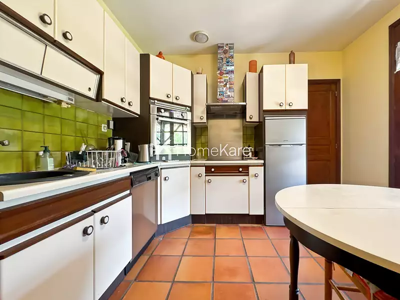 Maison, 170 m²