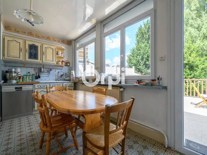 Maison, 214 m²