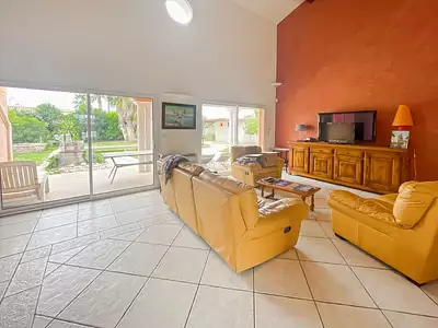 Maison, 153 m²