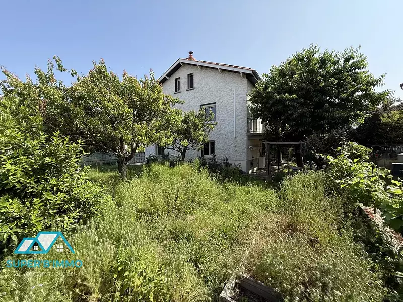 Maison, 182 m²