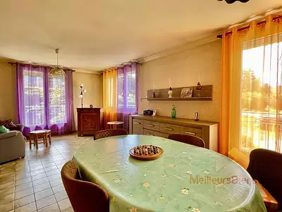 Maison, 105 m²