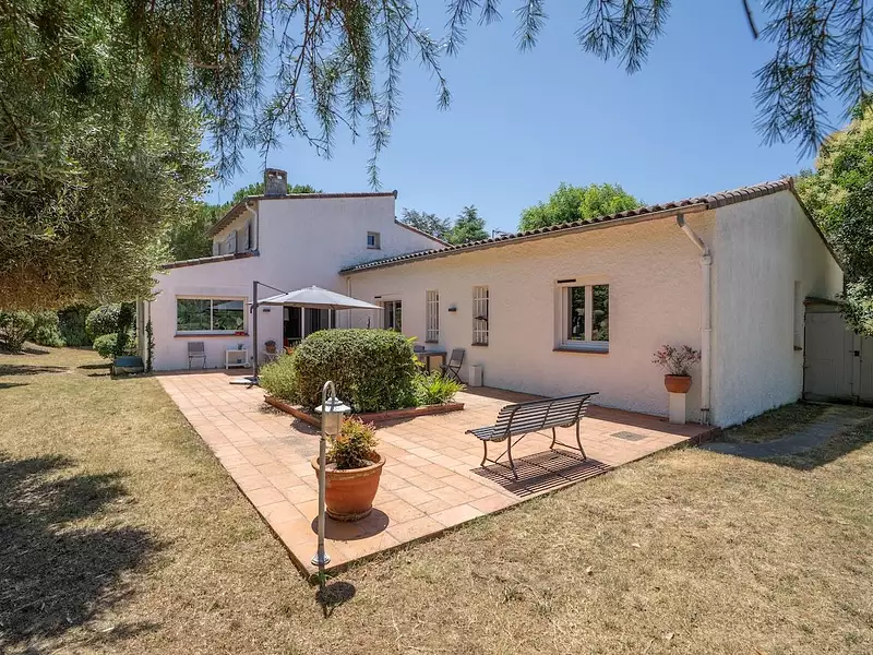 Maison, 220 m²