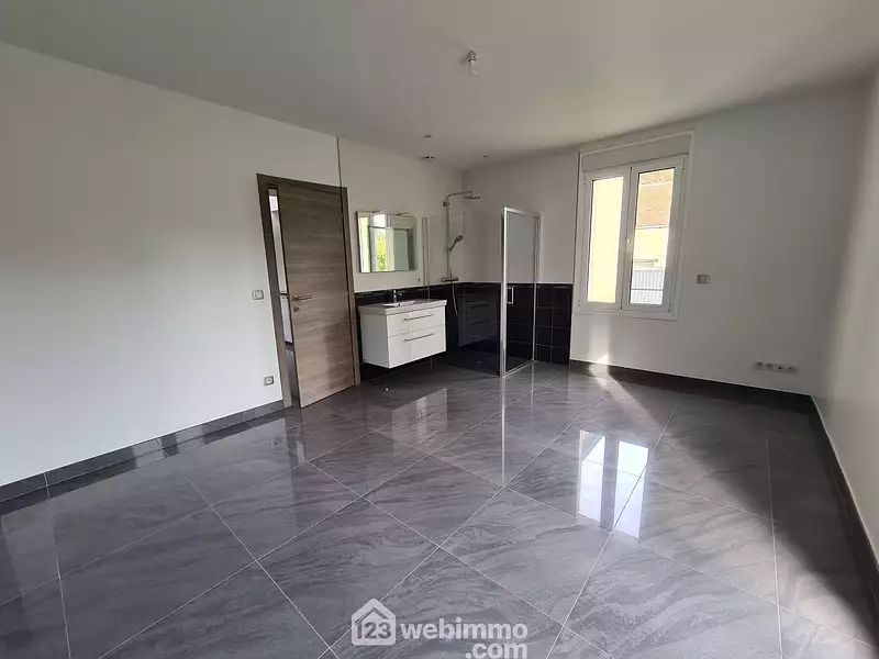 Maison, 309 m²