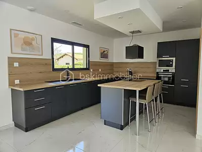 Maison, 136 m²