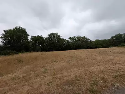 Terrain, 8 740 m²