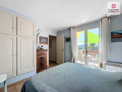 Maison, 114 m²