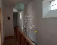 Immeuble, 413,11 m²