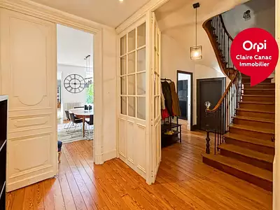 Maison, 250 m²
