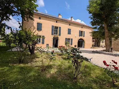 Maison, 300 m²
