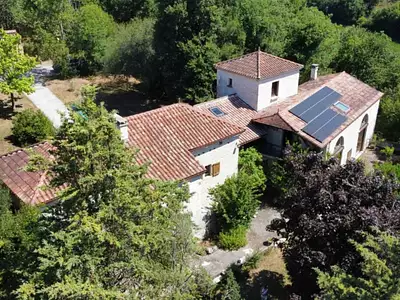 Maison, 420 m²