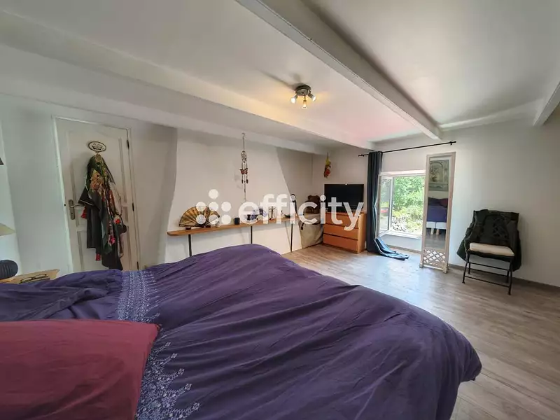 Maison, 466 m²