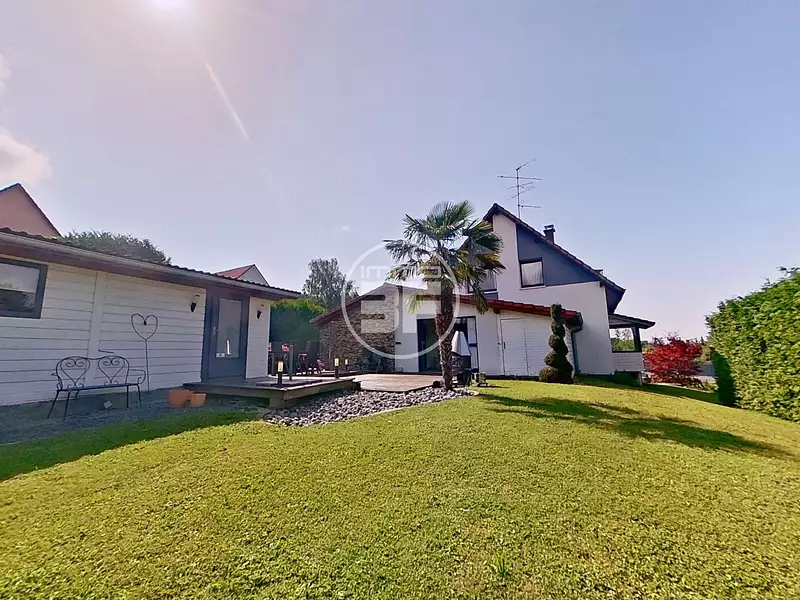Maison, 157 m²