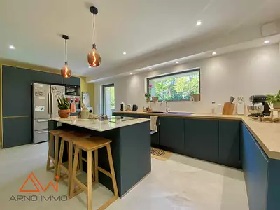 Maison, 315 m²