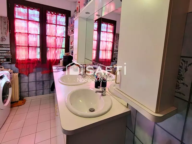 Maison, 143 m²