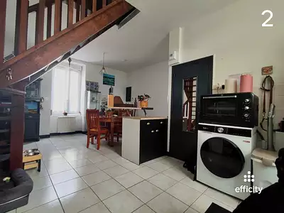 Immeuble, 272 m²