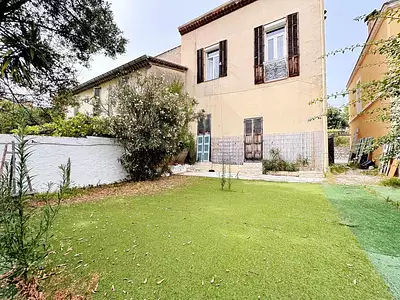 Maison, 300 m²