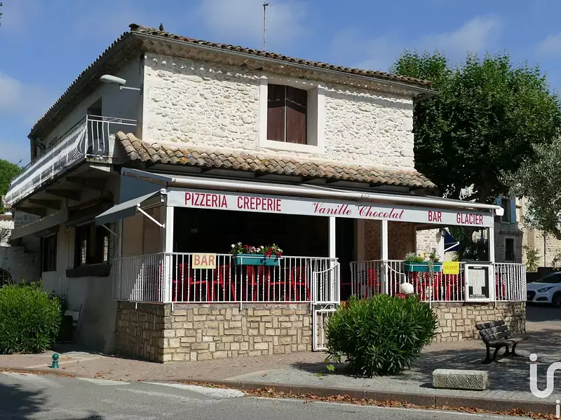 Divers, 240 m²