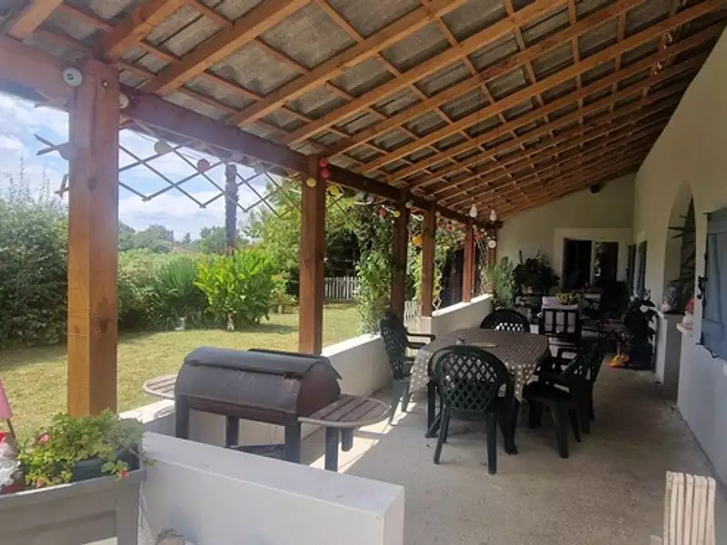 Maison, 160 m²