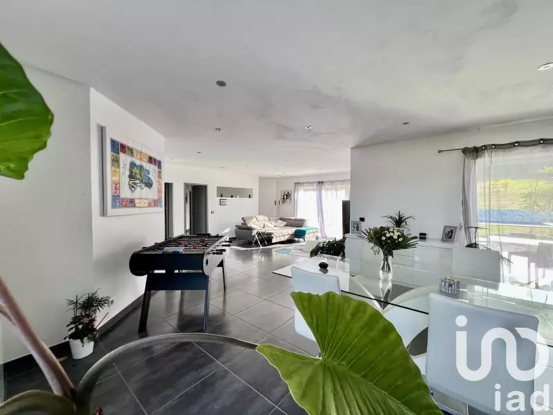 Maison, 140 m²