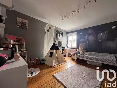 Maison, 196 m²