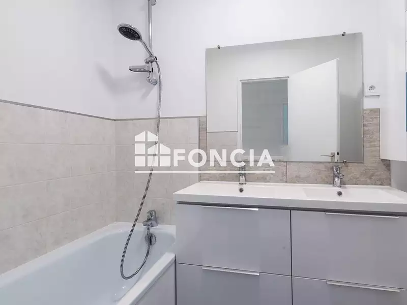 Maison, 94 m²
