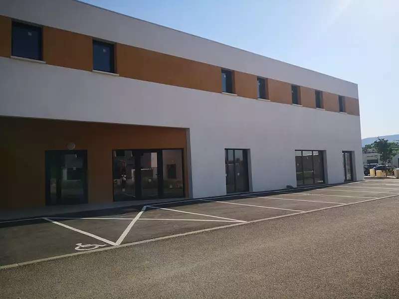 Divers, 220 m²
