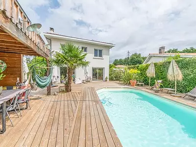 Maison, 174 m²