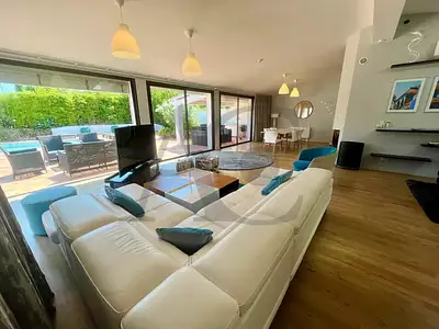 Maison, 200 m²