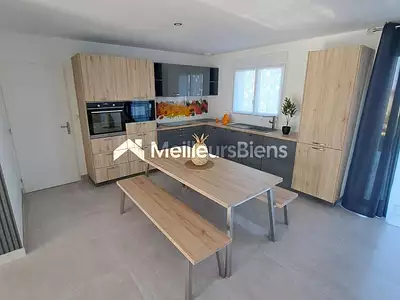 Maison, 123 m²