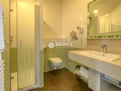 Maison, 872 m²