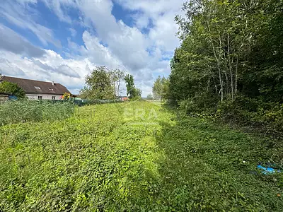 Terrain, 1 800 m²
