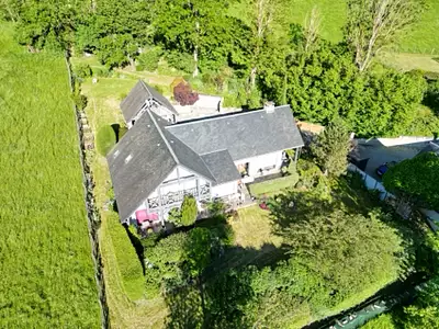 Maison, 221 m²
