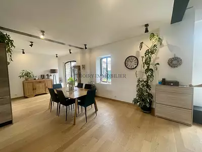 Maison, 165 m²