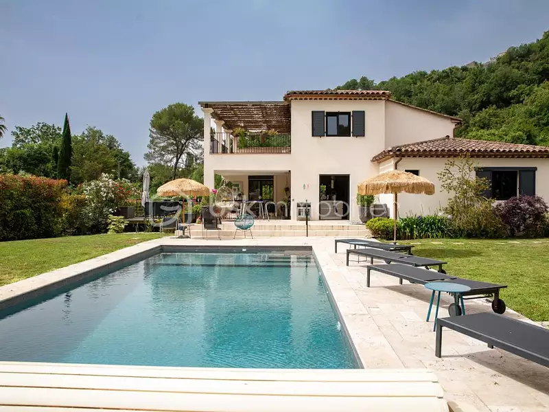 Maison, 262 m²