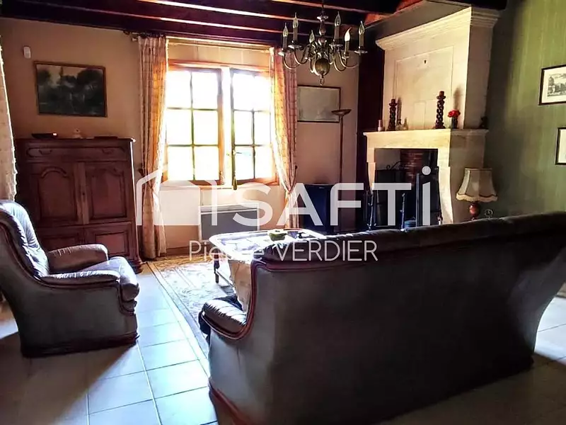 Maison, 255 m²