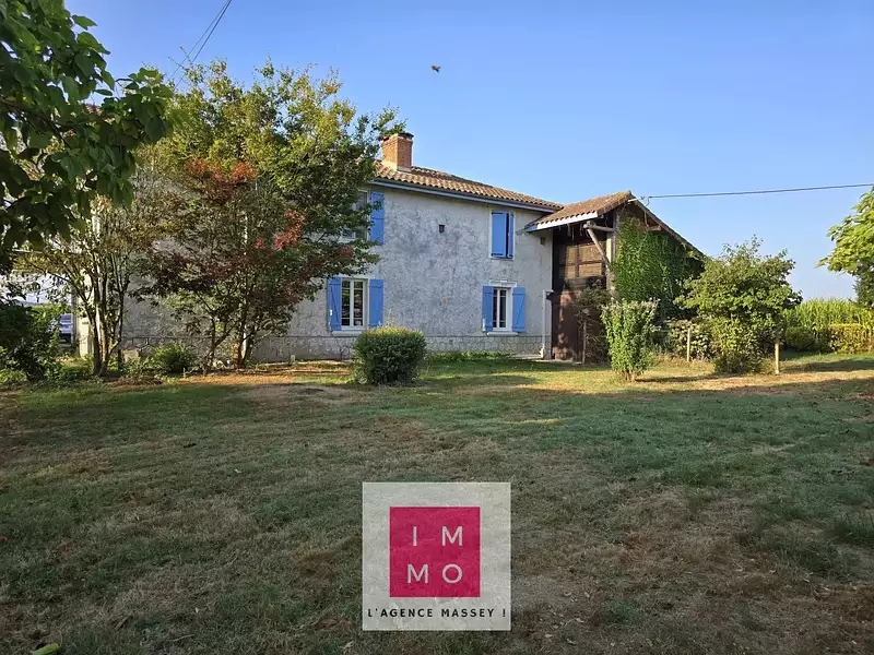 Maison, 250 m²