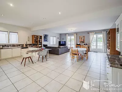 Maison, 137,42 m²
