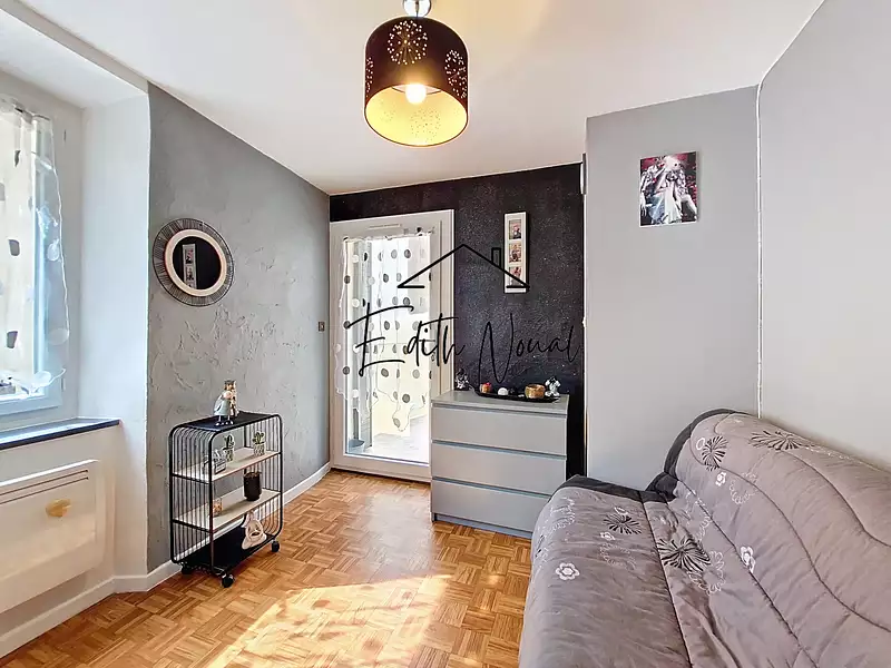 Immeuble, 230 m²