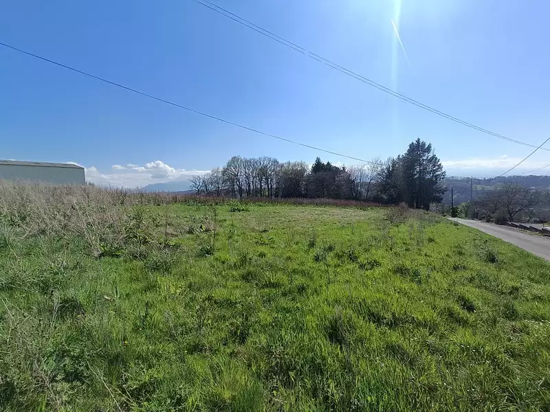Terrain, 3 315 m²